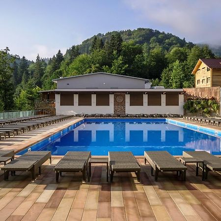Stanislavsky Hotel Group Yaremche Ngoại thất bức ảnh